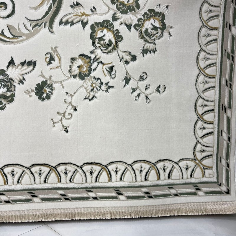 سجاد سفير تركي SRC04A كريم اخضر مقاس 300*400