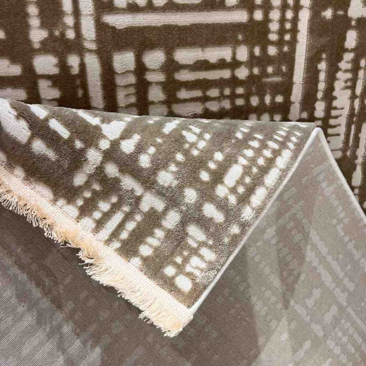 سجاد تركي مودرن فندقي نوفيكس 40385B بيج فاتح مقاس 100*200