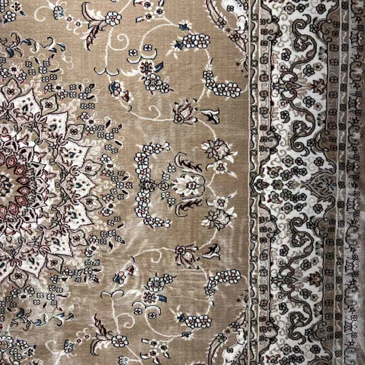 سجاد تركي سوبر شيراز P7242 بيج غامق مقاس 400*400 سجاد تركي سوبر شيراز P7242 بيج غامق مقاس 400*400