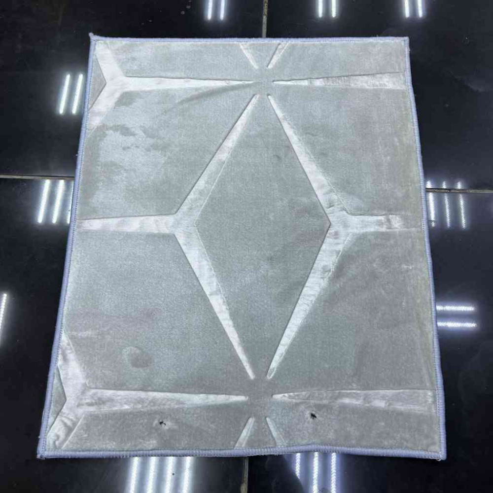 موكيت صيني عانم نقشه مرسديس رصاصي فاتح 09 100*100 موكيت صيني عانم نقشه مرسديس رصاصي فاتح 09 100*100