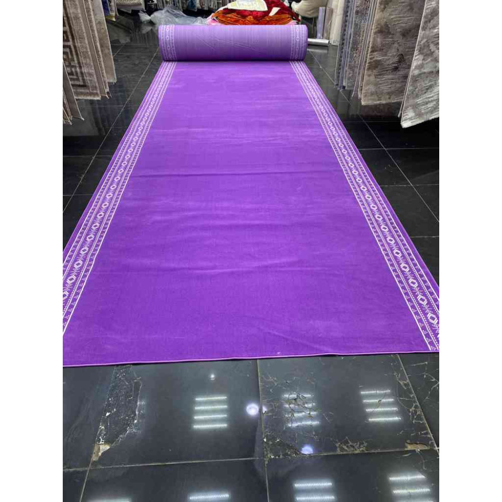 سجاد ممر ملكي مراسم الخزامي برواز لون موف 100*125 سجاد ممر ملكي مراسم الخزامي برواز لون موف 100*125
