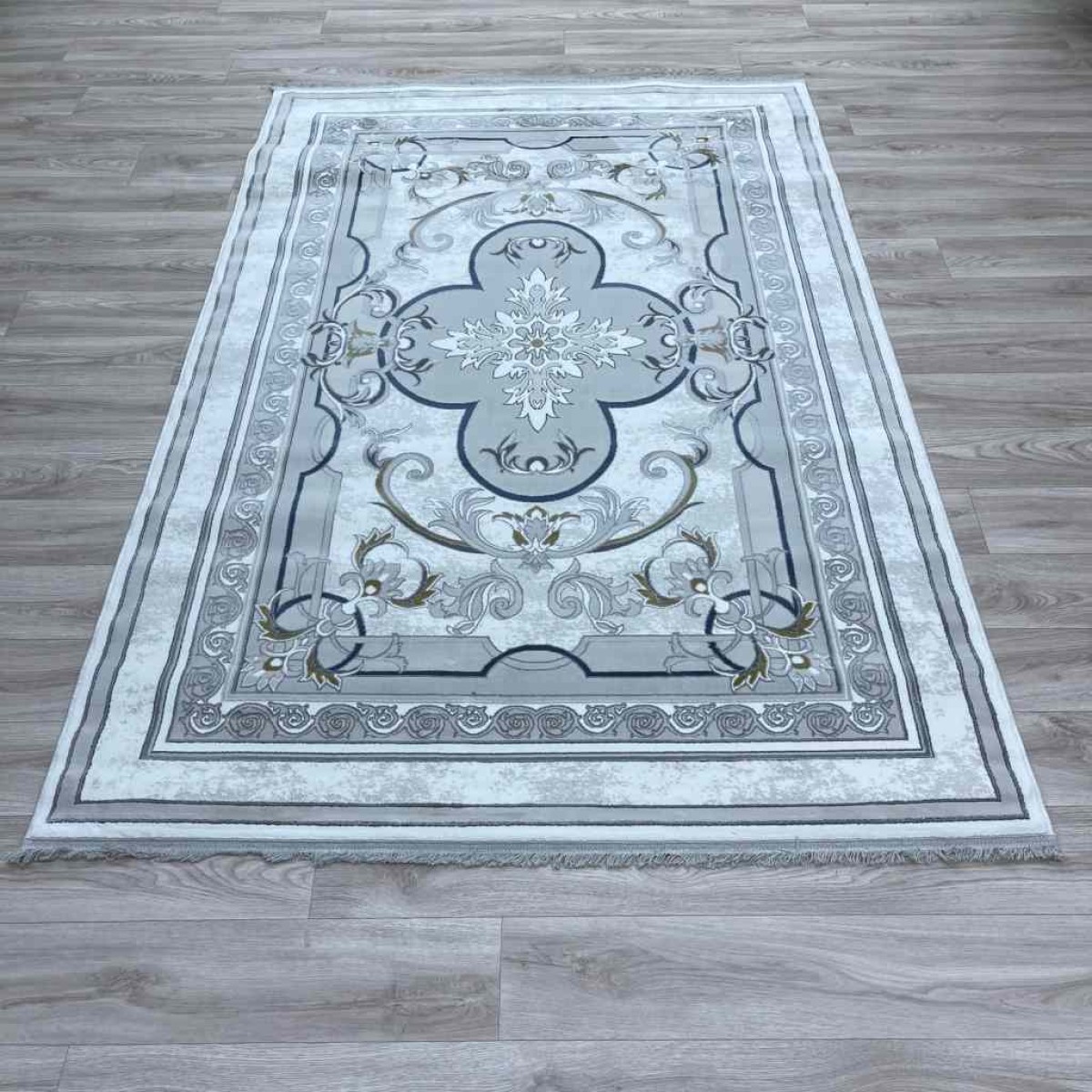 سجاد تركي سيرينتي نشقه ايراني 36235 كريم كريم مقاس  250*350