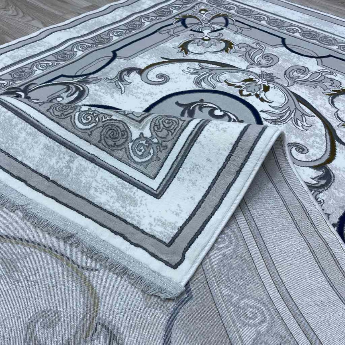 سجاد تركي سيرينتي نشقه ايراني 36235 كريم كريم مقاس  250*350