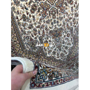 سجاد تركي الفخامة صوف اكرليك خيط مبروم  37878 لون كريم مقاس 400*500