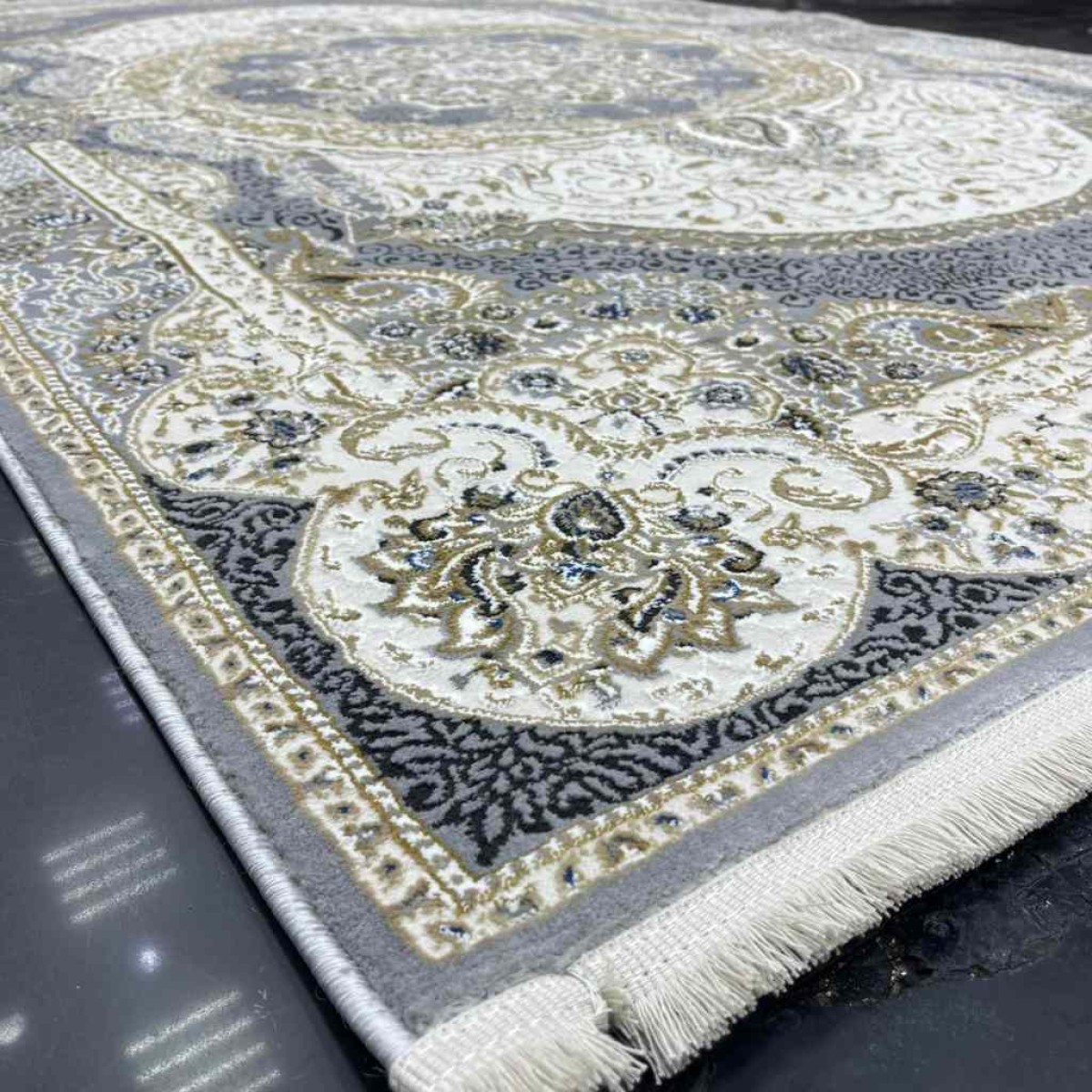 سجاد نجلة تركي كلاسيك ناعم NC63B رصاصي مقاس 100*200 سجاد نجلة تركي كلاسيك ناعم NC63B رصاصي مقاس 100*200