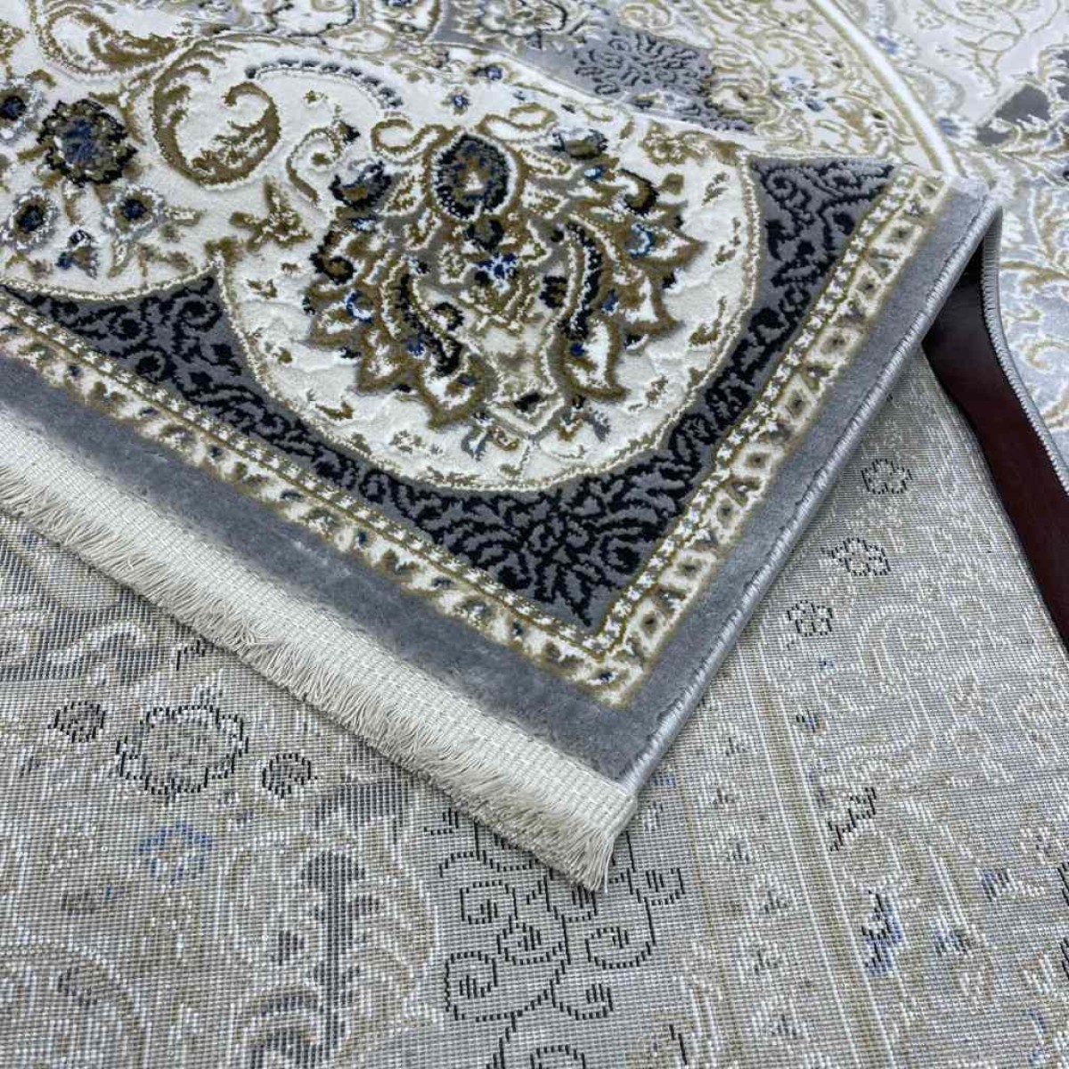 سجاد نجلة تركي كلاسيك ناعم NC63B رصاصي مقاس 100*200 سجاد نجلة تركي كلاسيك ناعم NC63B رصاصي مقاس 100*200