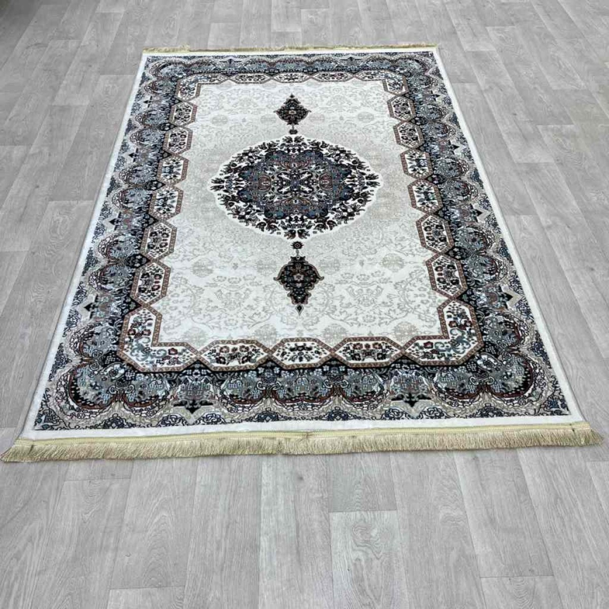 سجاد تركي كاشان 1019A 11ملى كريم كريم مقاس 100*200