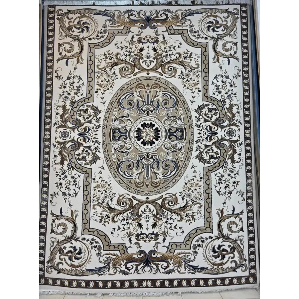سجاد تركي شيراز A706C كلاسيك سميك ناعم كريم مقاس 400*600