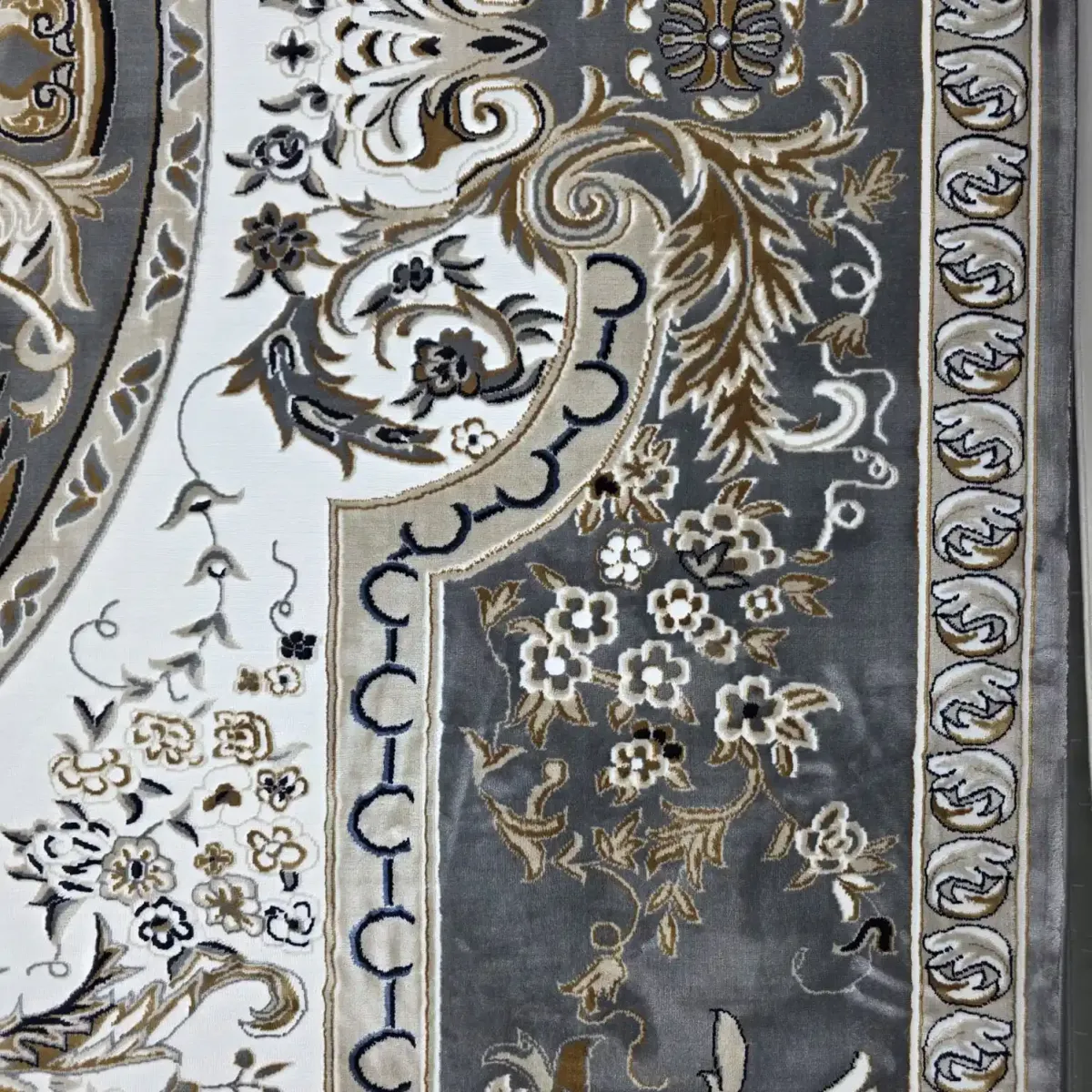 سجاد تركي شيراز A706C كلاسيك سميك ناعم رصاصي مقاس 400*500 سجاد تركي شيراز A706C كلاسيك سميك ناعم رصاصي مقاس 400*500