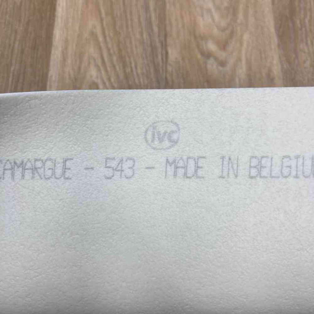 فينيل بلجيكي باركية بلاستيك بديل الباركية كمارقو رقم 543 فينيل بلجيكي باركية بلاستيك بديل الباركية كمارقو رقم 543