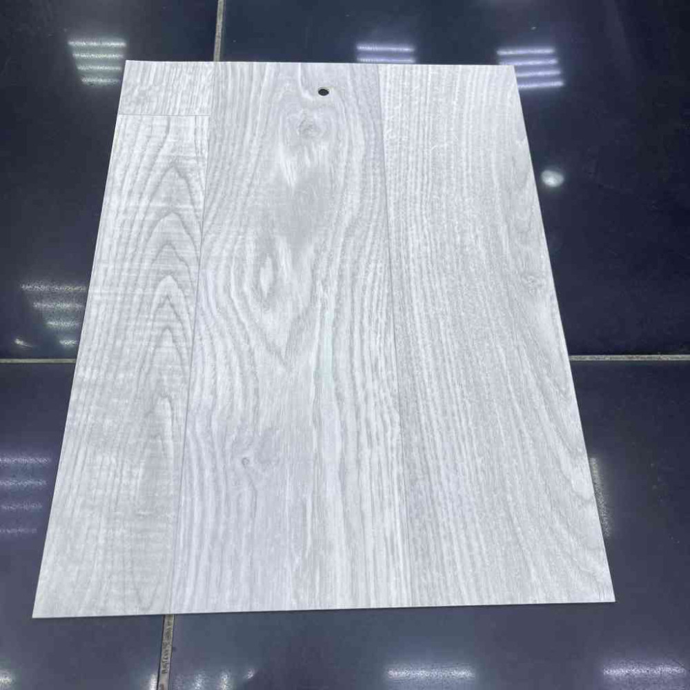 فينيل بلجيكي باركية بلاستيك بديل الباركية فروستي اوك 613 لتر فينيل بلجيكي باركية بلاستيك بديل الباركية فروستي اوك 613 لتر