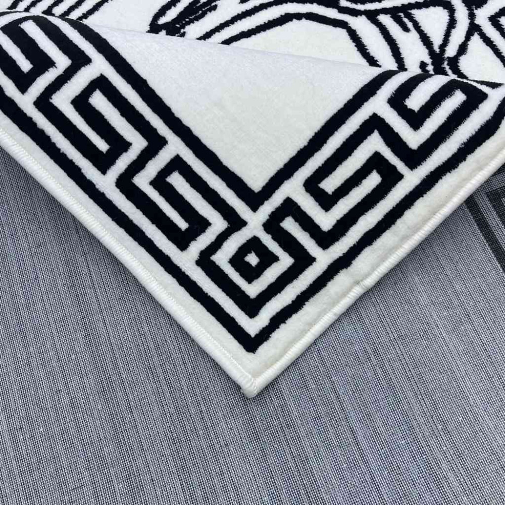 سجاد مايباخ الجديد شانيل ابيض و ذهبي ساده مقاس 100*200 سجاد مايباخ الجديد شانيل ابيض و ذهبي ساده مقاس 100*200