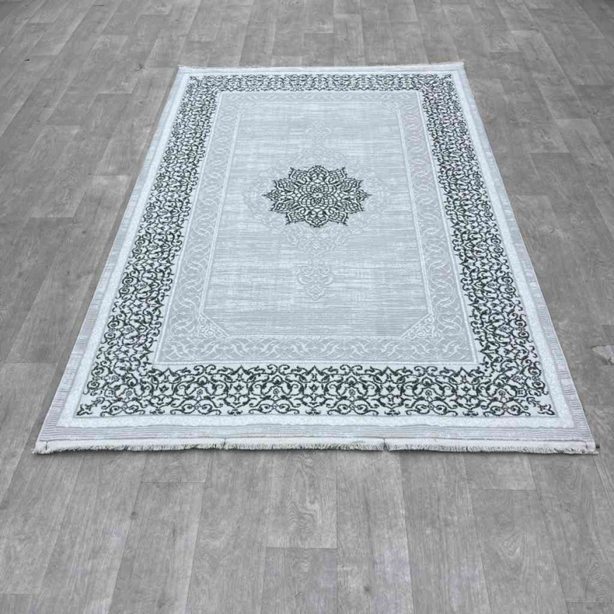سجاد تركي بيتون تركي 26569A كريم اخضر مقاس 200*300