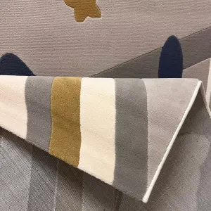 سجاد تركي اطفال كيدز بلاس 42365A اللون رصاصي فاتح مقاس 80*150