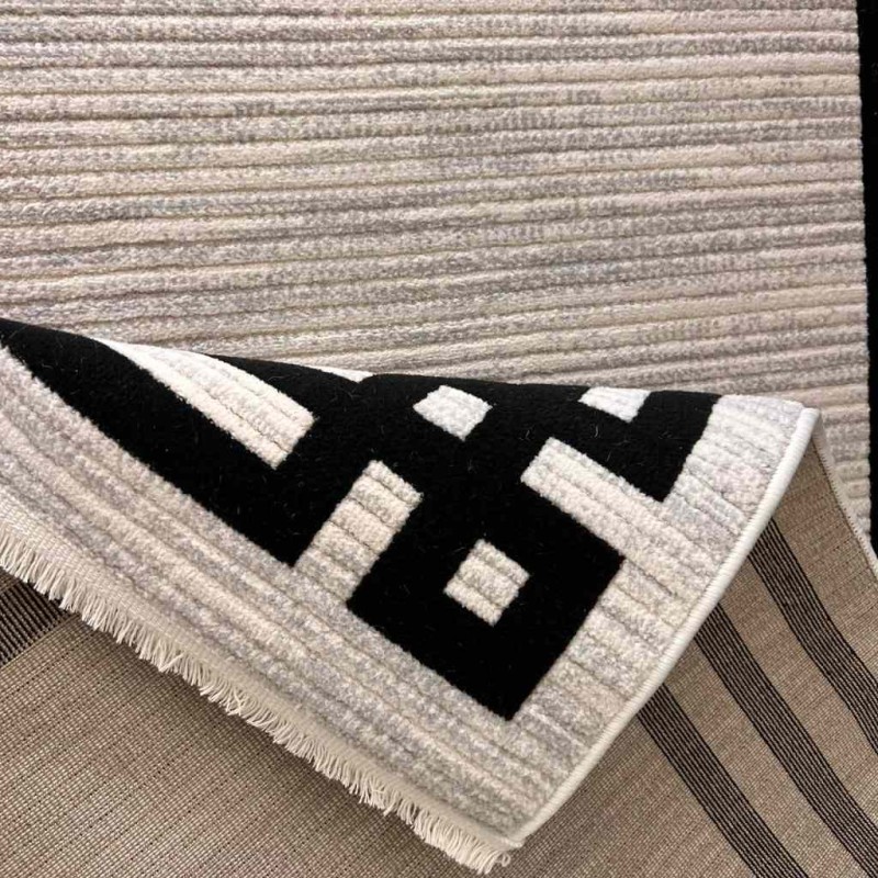 سجاد تركي مودرن فندقي لورين F414C كريم اسود مقاس 300*400