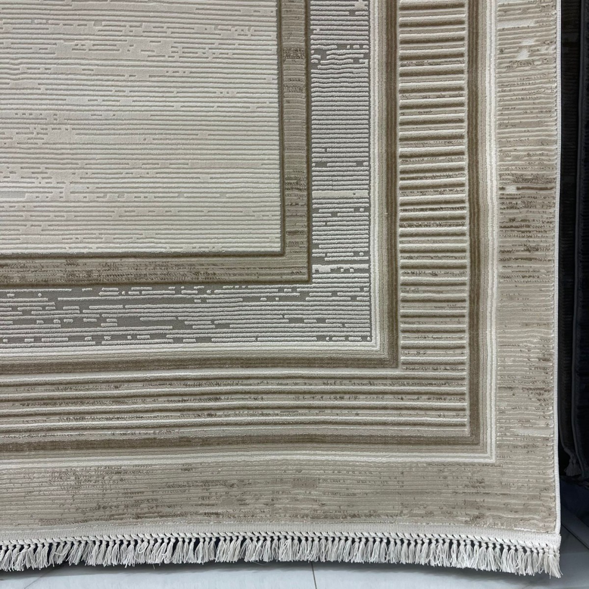 سجاد تركي اطار برواز سيلفيا 40984A بيج مقاس 50*80