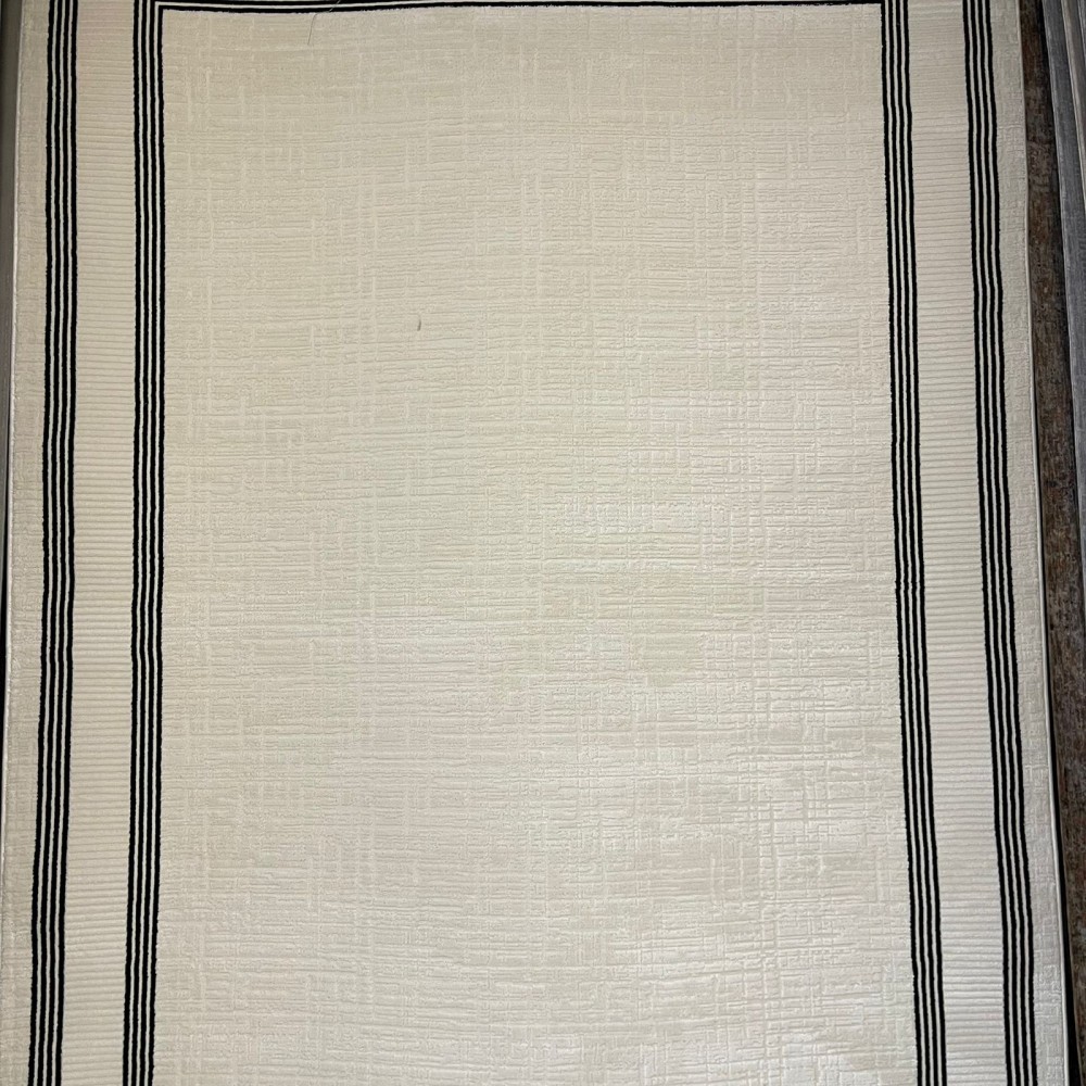 سجاد تركي اطار برواز فيكتوريا 41603A كريم اسود مقاس 150*220