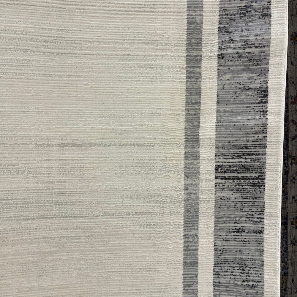 سجاد تركي اطار برواز فيكتوريا 41358A كريم اسود مقاس 80*150