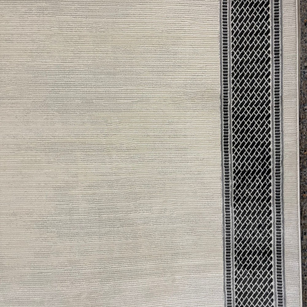 سجاد تركي اطار برواز فيكتوريا 41602A كريم اسود مقاس 150*220