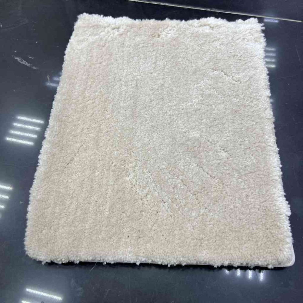 موكيت ساده ماس اللون 11 سميك موكيت ساده ماس اللون 11 سميك