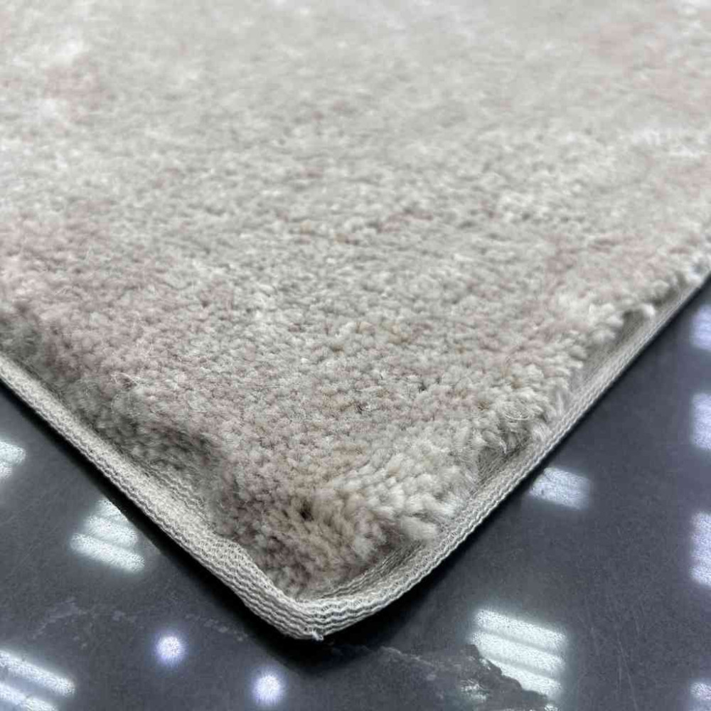 موكيت ساده ماس اللون 25 سميك موكيت ساده ماس اللون 25 سميك