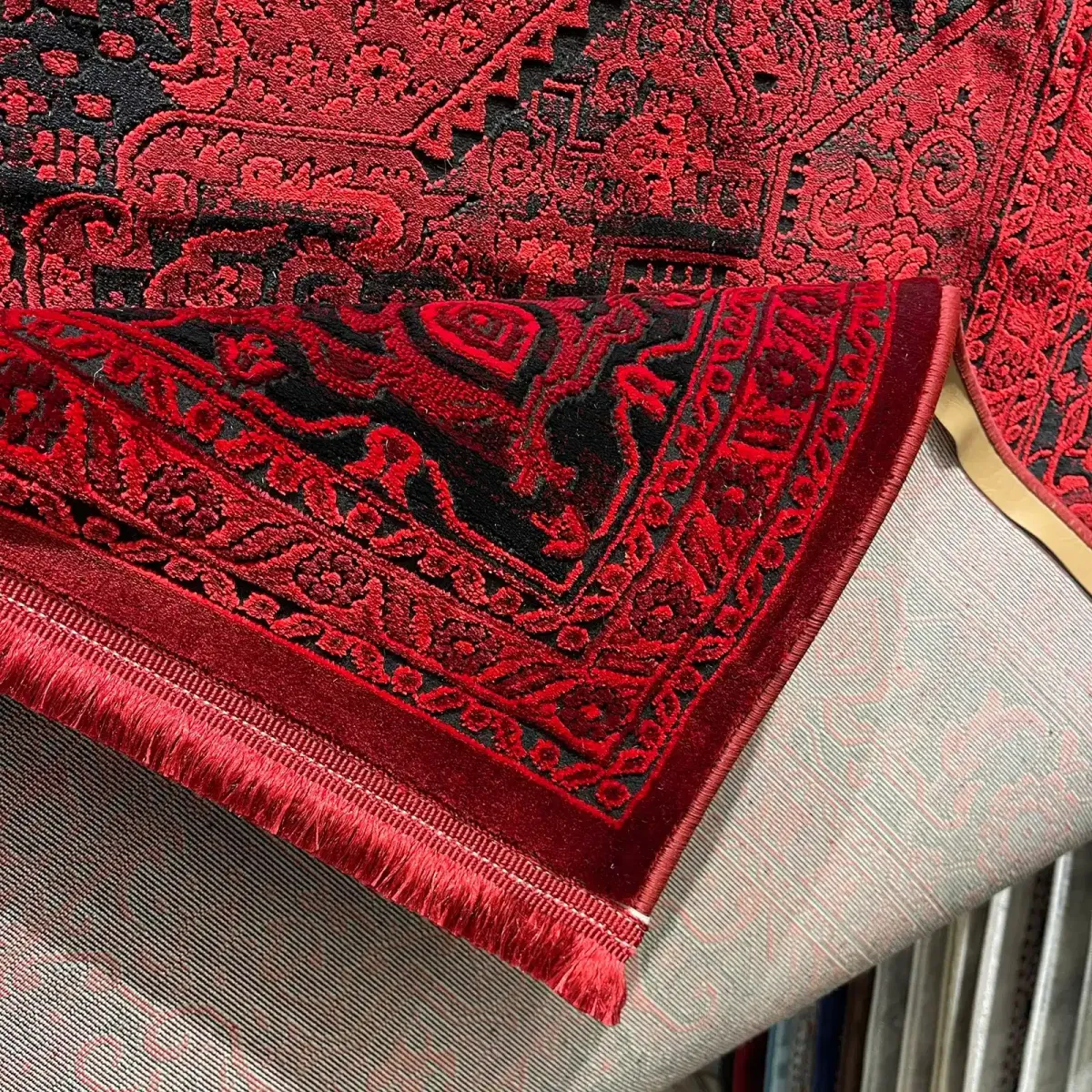 سجاد تركي بخارى قندهار افغاني P1664 احمر غامق مقاس 400*400