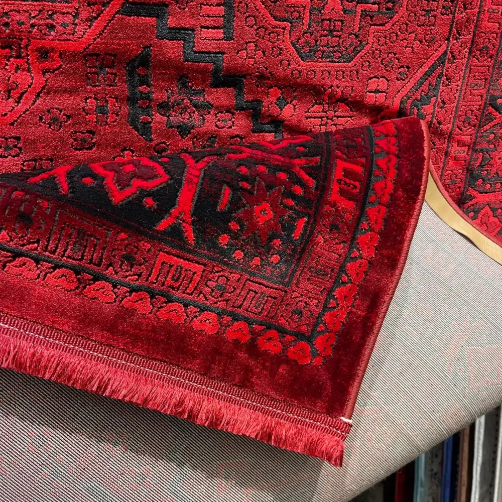 سجاد تركي بخارى قندهار افغاني P1665 احمر غامق مقاس 250*350