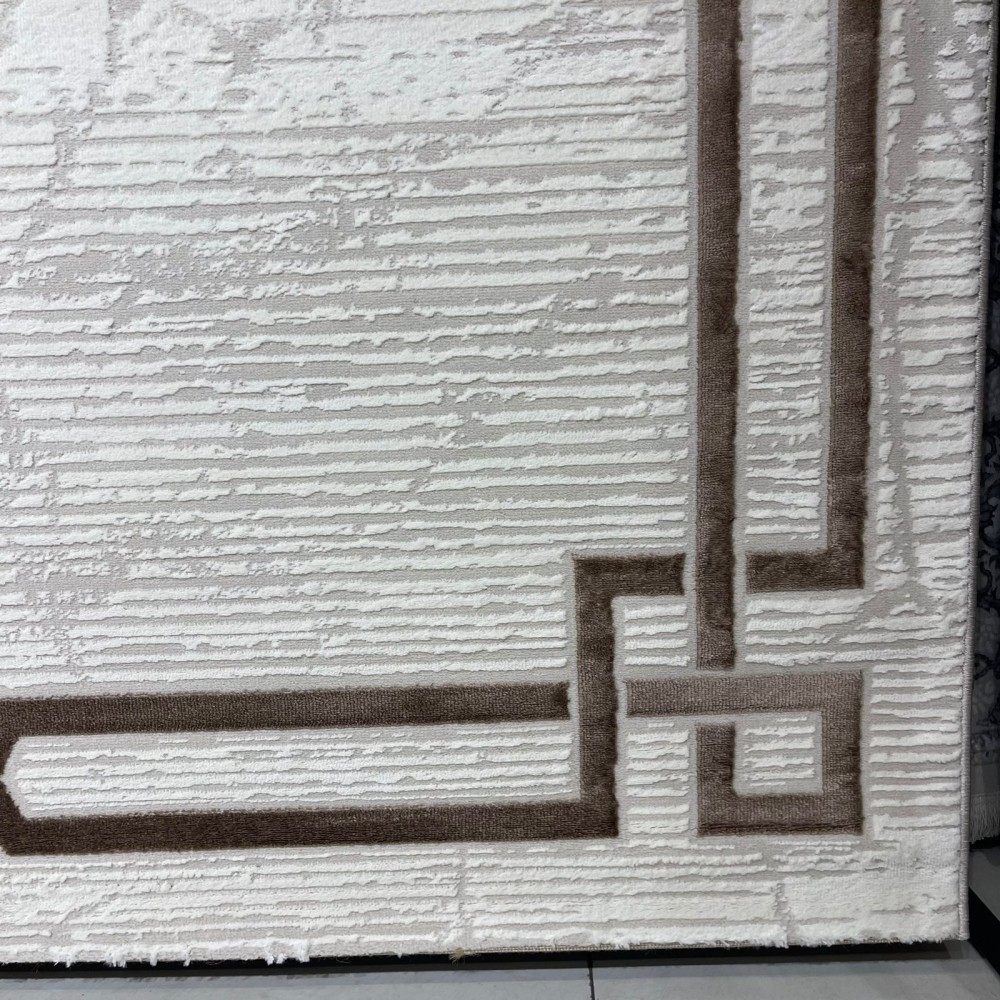 Turkish rug barwaz frame 9224A brown size 300*400 Turkish rug barwaz frame 9224A brown size 300*400