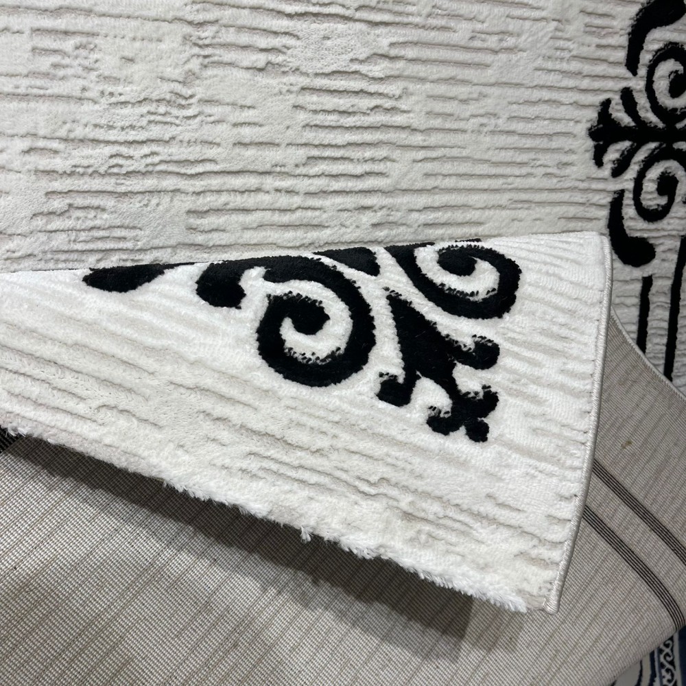 Turkish rug barwaz frame 9185A black size 100*300 Turkish rug barwaz frame 9185A black size 100*300