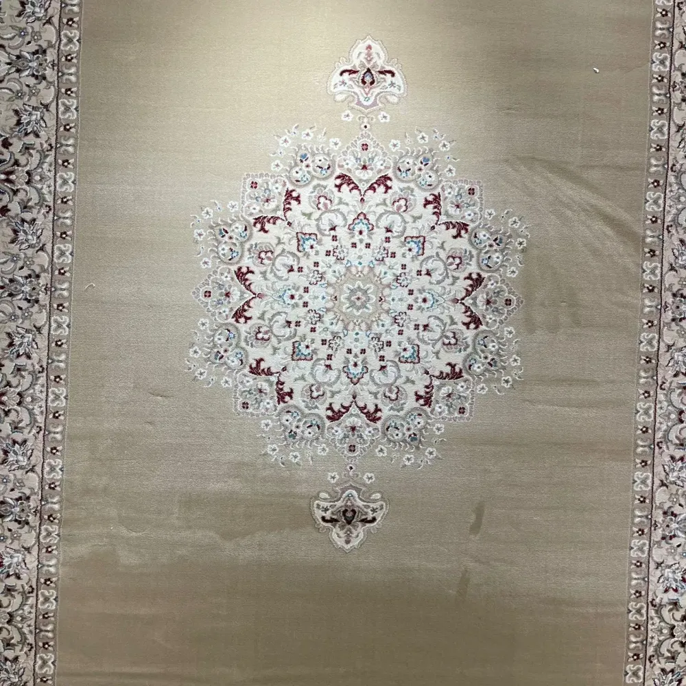 سجاد اصفهان تركي كلاسيك E506B بيج مقاس 400*800