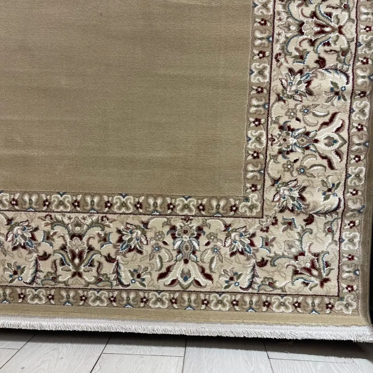 سجاد اصفهان تركي كلاسيك E506B بيج مقاس  100*200