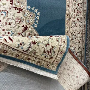 سجاد اصفهان تركي كلاسيك E506B سماوي مقاس 50*80