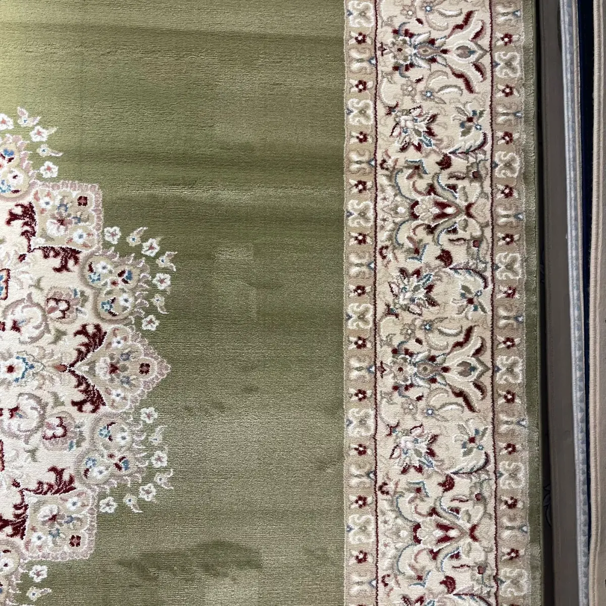 سجاد اصفهان تركي كلاسيك E506B اخضر مقاس 100*200 سجاد اصفهان تركي كلاسيك E506B اخضر مقاس 100*200 - اصفهان سجاد تركي كلاسيك