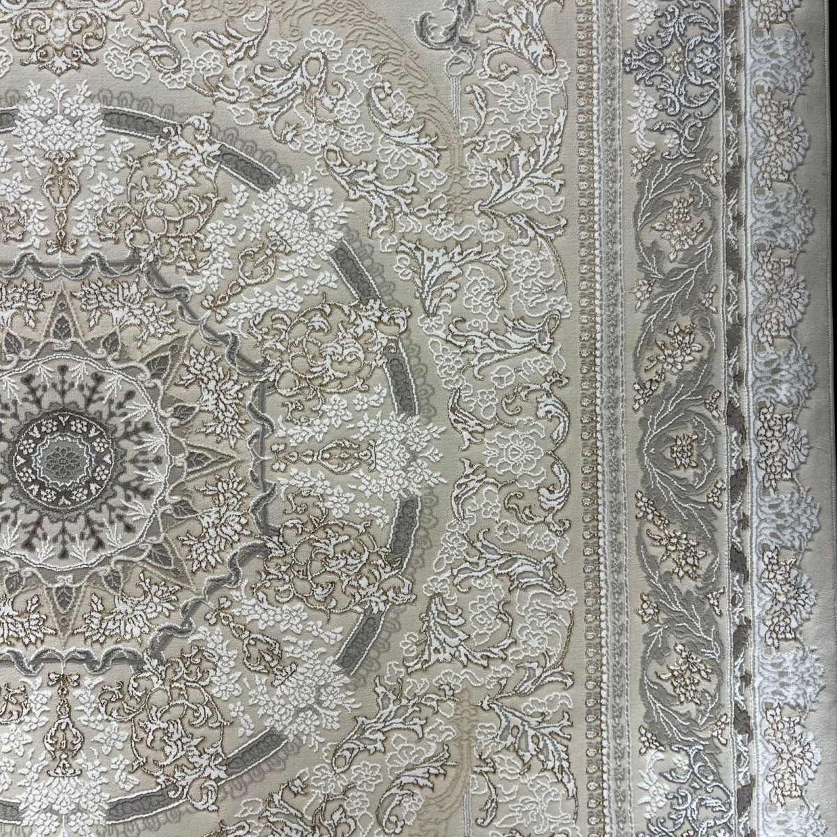 سجاد ميرال تركي كلاسيك EO06A كريم مقاس 50*80
