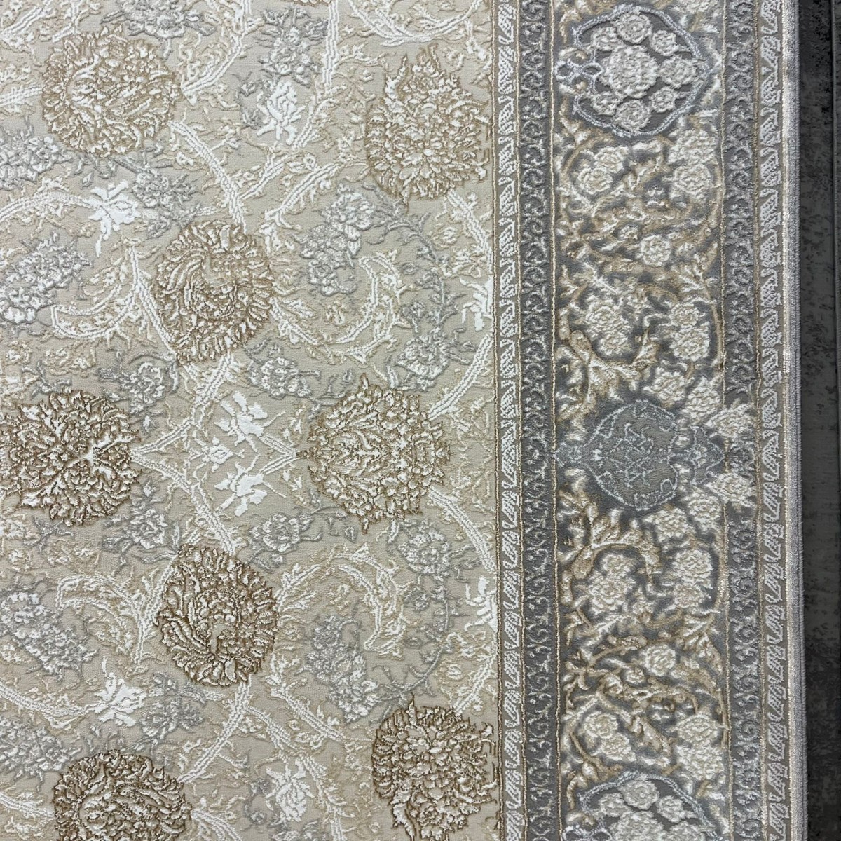 سجاد ميرال تركي كلاسيك EO15A كريم رصاصي غامق مقاس 200*300