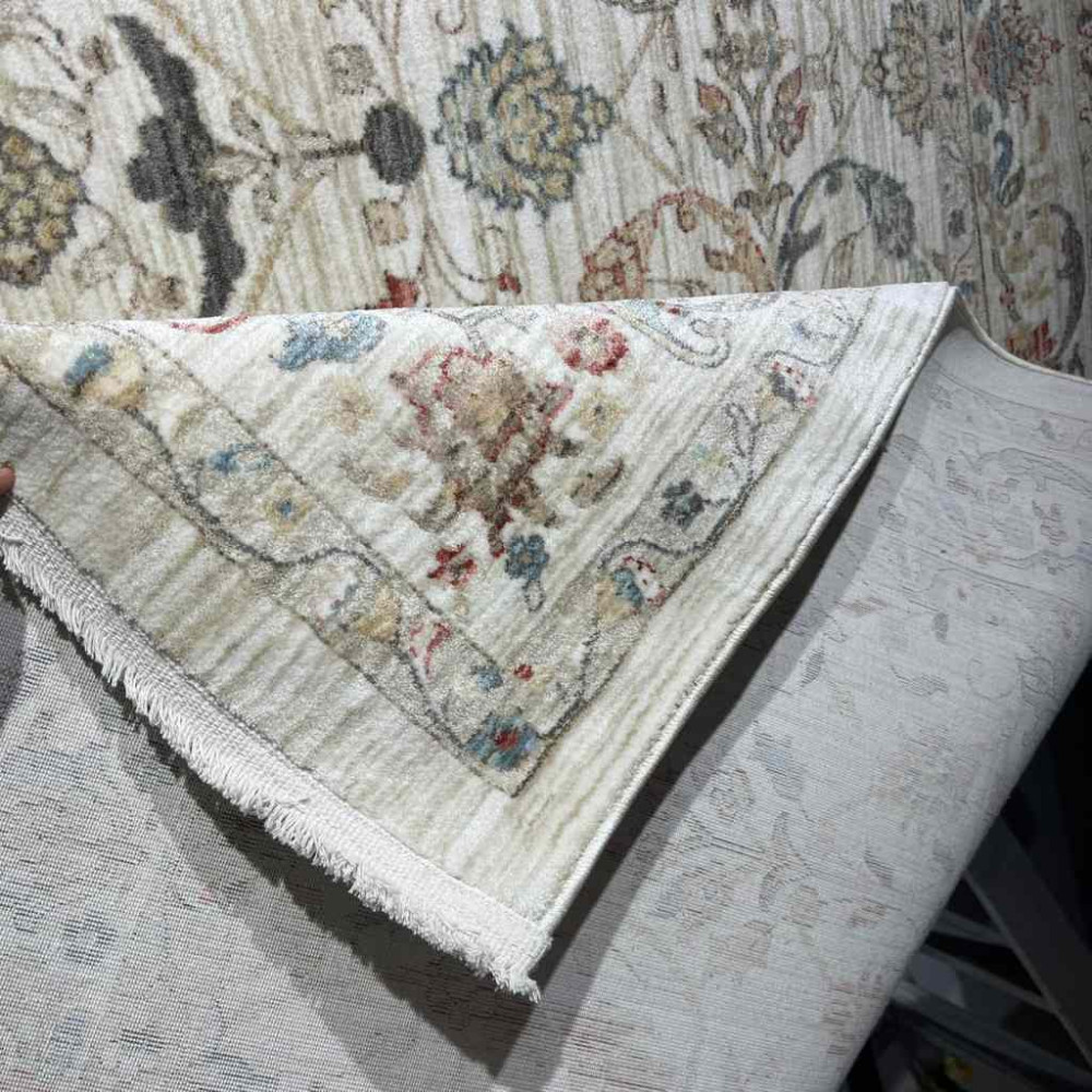 سجاد تركي مود H689CC كريم مقاس 400*500 سجاد تركي مود H689CC كريم مقاس 400*500