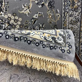 سجاد تركي مرسيليا 2799A كلاسيك مظغوط فاخر رصاصي فاتح مقاس 100*200